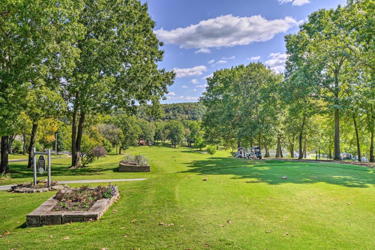 Branson Condo With On-Site Golf Course Access! エクステリア 写真