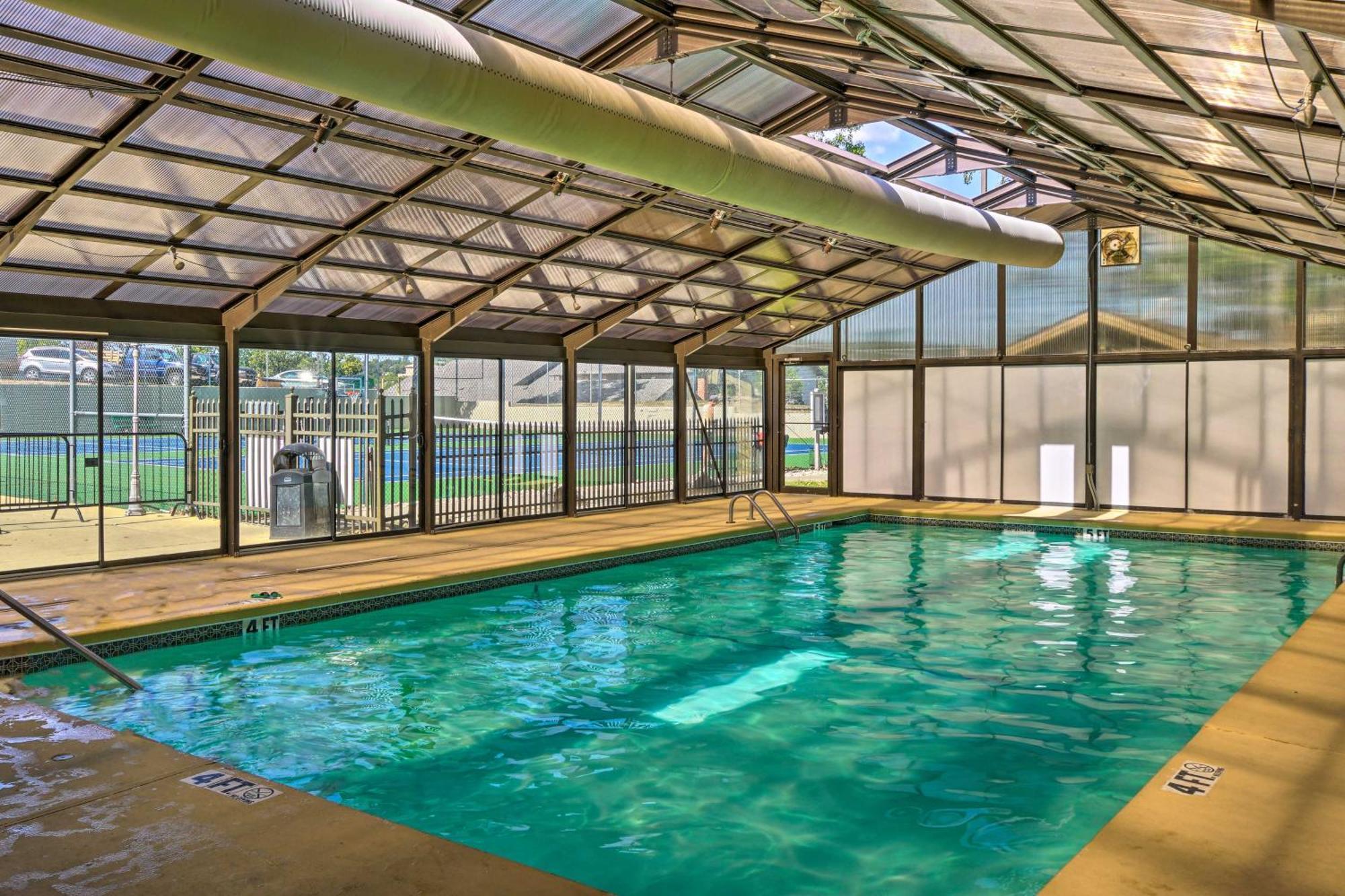 Branson Condo With On-Site Golf Course Access! エクステリア 写真